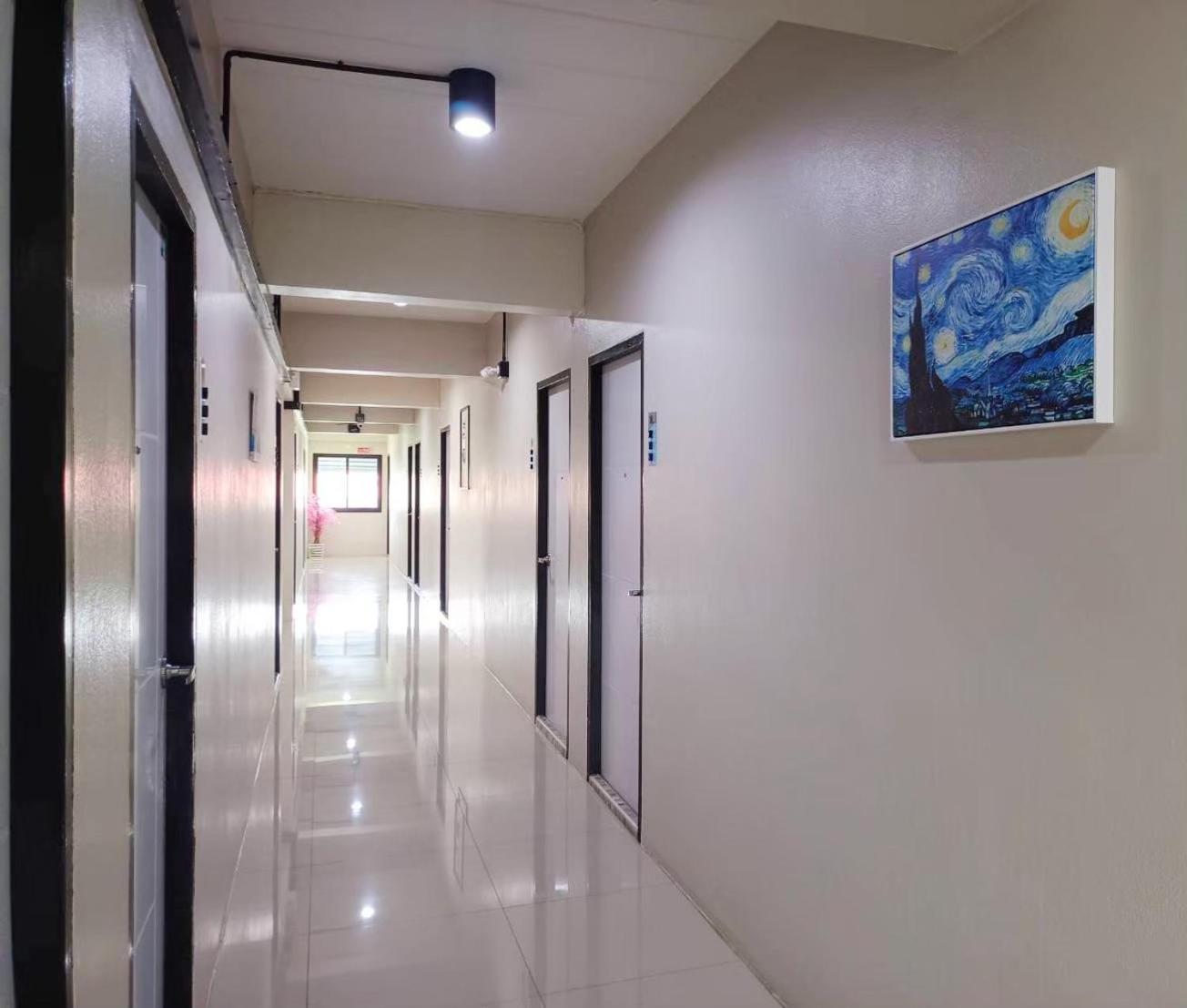 ناخون باتوم Jb Place المظهر الخارجي الصورة