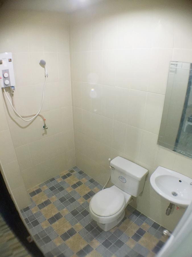 ناخون باتوم Jb Place المظهر الخارجي الصورة